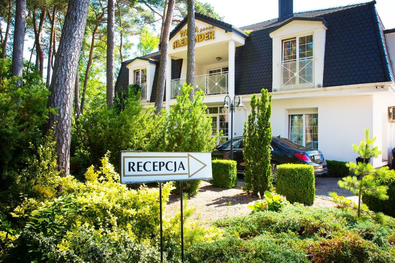 Willa Alexander Resort & Spa - Caloroczny Kryty Basen Mielno  Exterior foto