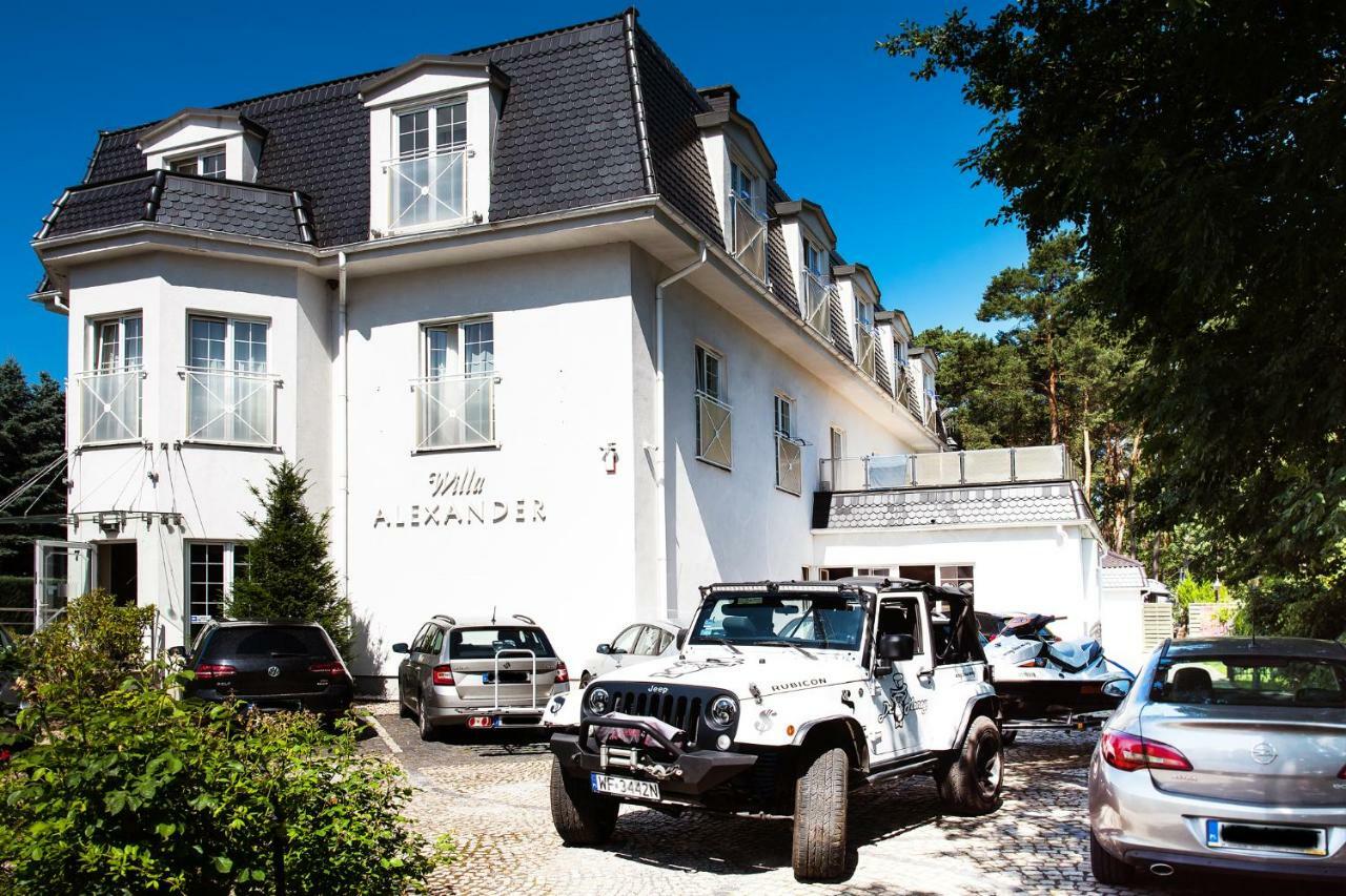 Willa Alexander Resort & Spa - Caloroczny Kryty Basen Mielno  Exterior foto